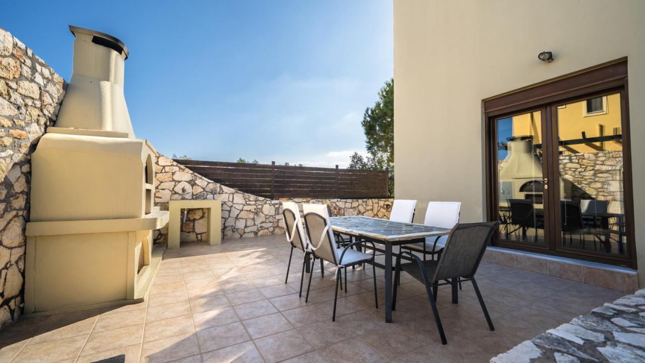 Villa Majestic Crete Heated Pool And Sauna Megala Chorafia Екстериор снимка